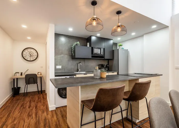 Casa Sol - Private Pool With A Large Garden Prázdninový dům Famalicão