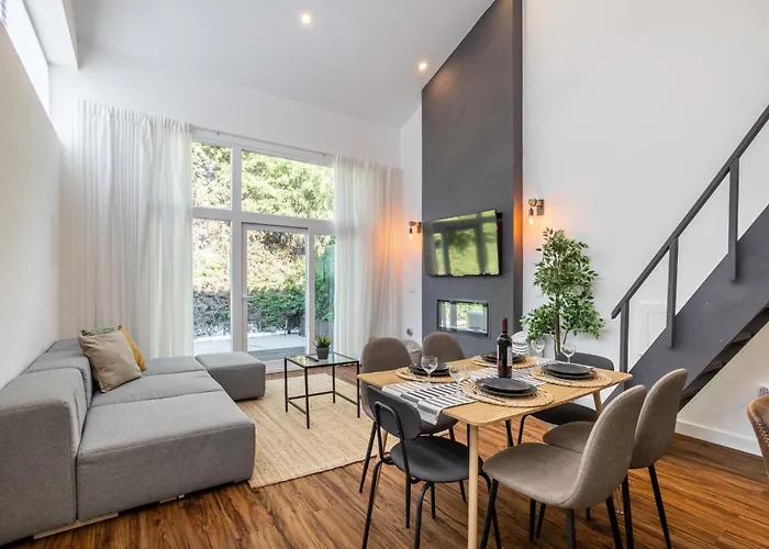 Prázdninový dům Casa Sol - Private Pool With A Large Garden Famalicão