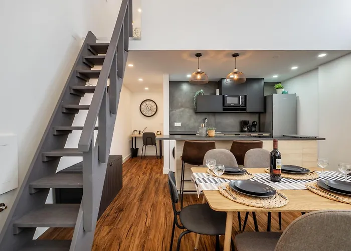 Casa Sol - Private Pool With A Large Garden Famalicão