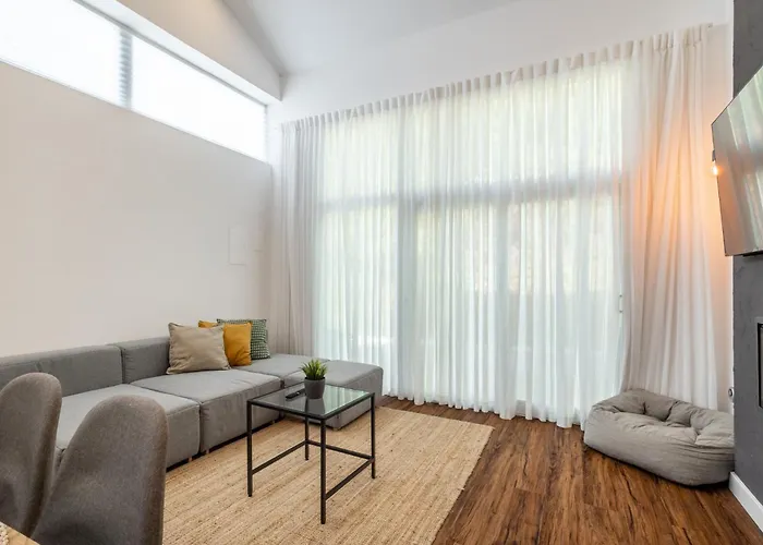 Casa Sol - Private Pool With A Large Garden * Famalicão